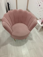 Pink Scallop Armchair Single